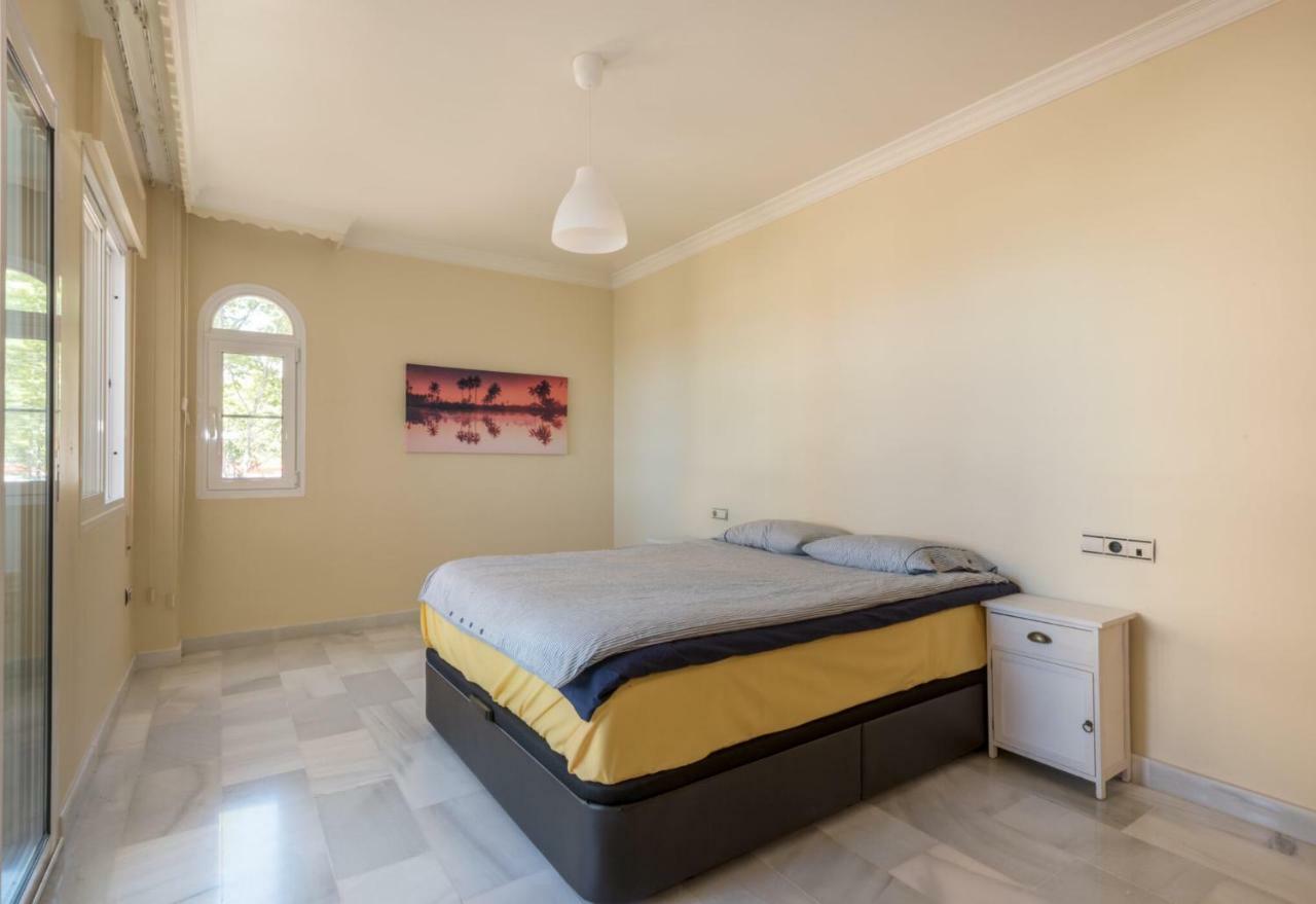 Downtown Seaview Apartment Марбеля Екстериор снимка